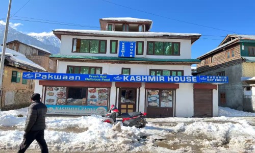 kashmir-house-pahalgam1