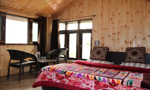 ld-hut-pahalgam4